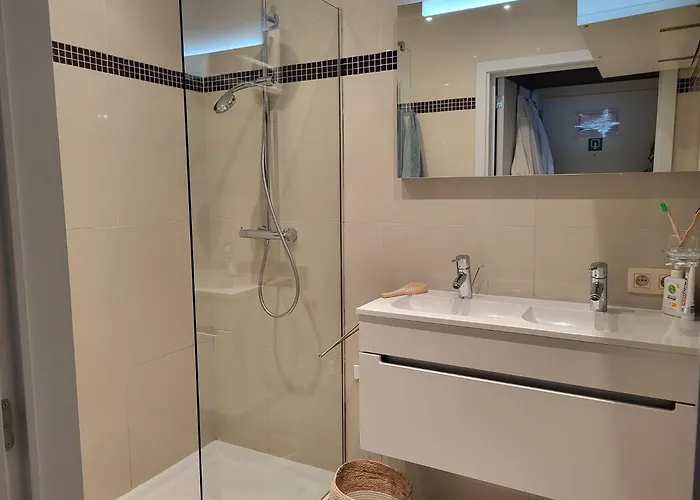 公寓 Bel Air - Romantic With Seaview T11